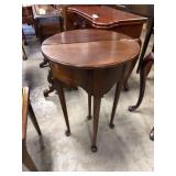 Flip Top Plant Stand