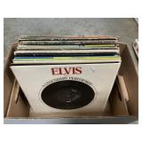 (27) Elvis Vinyl Albums