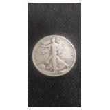 (1) 1944 U.S. Silver Walking Liberty Half Dollar