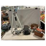 Vintage Cameras, Vivitar Tripod