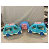 (2) Fisher-Price Loving Family Mini Vans, Tent