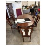 Ornate Legged Dining Table w/ 5 Chairs & 2 Leaves
