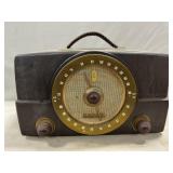 Vintage Bakelite Tube Radio