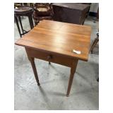 Table w/ Drawer
