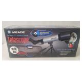 Meada Compact Refracting Telescope