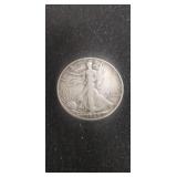 (1) 1942 U.S. Silver Walking Liberty Half Dollar