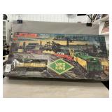 Lionel Yard King Train Set