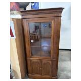 Pennsylvania House Corner Cabinet