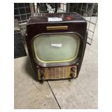 1949 General Electric "Locomotive" Television