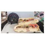 Vintage Hot Wheels City Service Center & Vintage