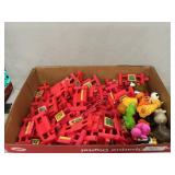 Fisher-Price Zoo Animal Farm Fence & Animals