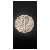 (1) 1944 U.S. Silver Walking Liberty Half Dollar