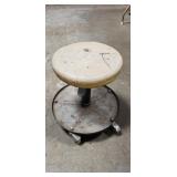 JEGS Rolling Mechanic Stool