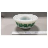 Set Of Four Vintage Hazel Atlas Green Ivy Milk