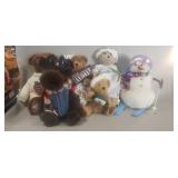 (4) Boyd's Bears, (1) Moose & Snowman
