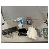 Lot With Spectacles & Assorted Vintage Items
