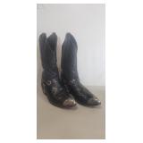 Pair Of Sage Cowboy Boots (Size 8.5 D)
