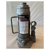 8-Ton outlet Jack, Appears New