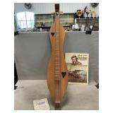 Dulcimer, Book, Strings