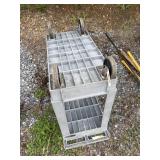 Rubbermaid Cart