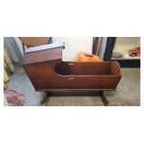 Handcrafted Wooden Baby Cradle (40'×26'×27')