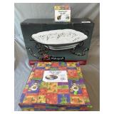 Pfaltzgraff Winterberry Square Bowl w/Rack &
