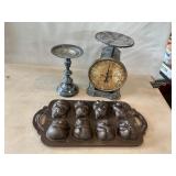 Vintage Columbia Family Scale, Cast Iron Muffin