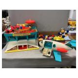 Fisher-Price Play Family Airport, Airplane, Asst.