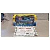 (1) 1970 Plymouth Cuda 'Mod Top' 1:18 Scale
