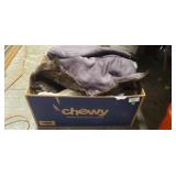 Box Lot Of (6) Assorted Ladies Coats (Sizes Small