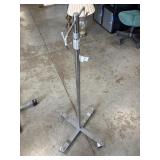 IV Stand