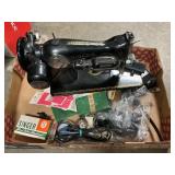 1950ï¿½s Singer Sewing Machine, Accessories