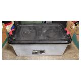 (1) Plastic Storage Container w/ Lid