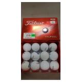 (12) Titleist Golf Balls