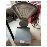 Vintage Pitney Bowes Postal Scale