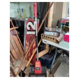 Toro Electric Power Shovel