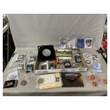 Hersheyï¿½s Pins, Medallions, Ornaments, Pistcards