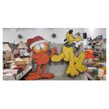 Garfield & Pluto Wooden Yard Art