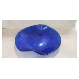(1) Vintage Cobalt Blue Art Glass Bowl (16"