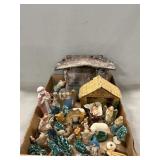 Chalkware & Assorted Nativity Figures, Creches