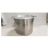 (1) Stainless Steel Stock Pot w/ Lid