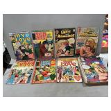 (19) Vintage Romance Comic Books