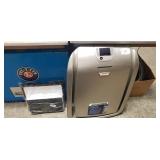 IDYLIS Air Purifier w/ Extra Filters