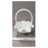 (1) Vintage Fenton White Milk Glass Basket