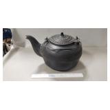Vintage J.A. Goewey & Co. Cast Iron Kettle w/
