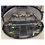 Hoyt USA XT2000 Compound Bow w/ Arrows, Release
