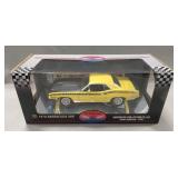 (1) 1970 Barracuda AAR 1:18 Scale Diecast Replica
