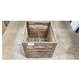 (1) Vintage Wooden Crate (15"ï¿½14"ï¿½13")