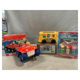 Fisher-Price Vintage Bouncing Buggy, Moni Bus,