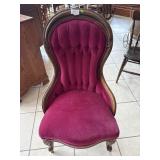 Spoonback Style Lounge Chair